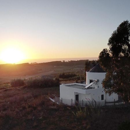 Ferienwohnung O Moinho 98 - A Cozy Getaway By The Coast Lourinhã Exterior foto